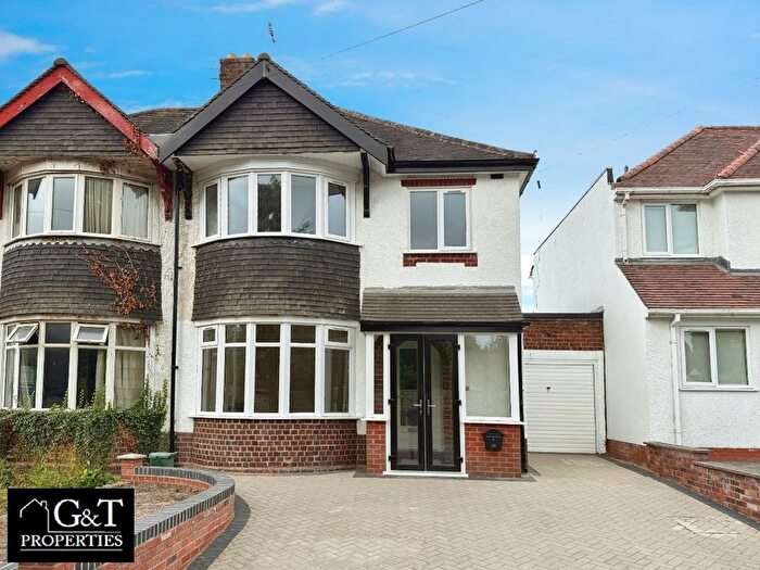 3 Bedroom Semi-Detached House To Rent In Warstones Road, Penn, Wolverhampton, WV4