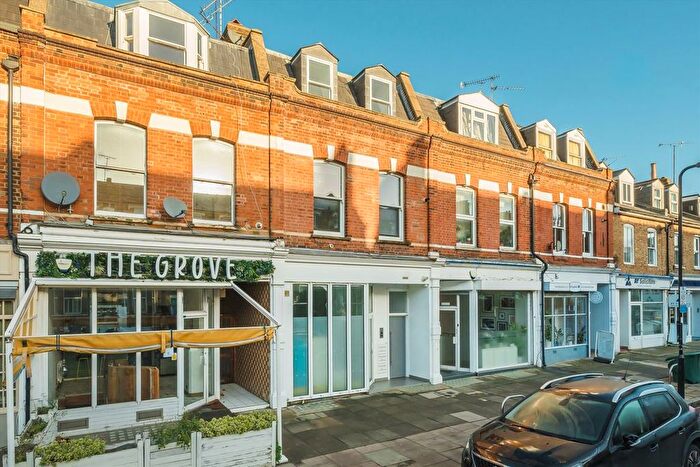 1 Bedroom Flat To Rent In The Grove, Ealing, W5