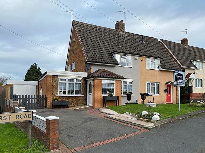 2 Bedroom Semi Detached House For Sale In Ashenhurst Road, Dudley, DY1