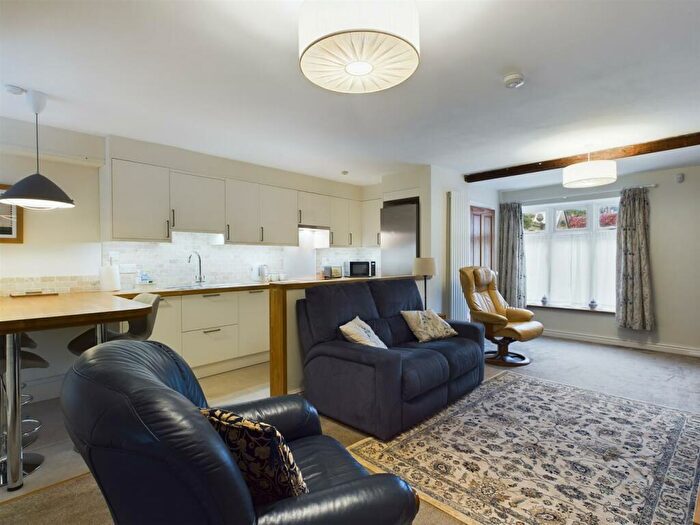 2 Bedroom Semi-Detached House For Sale In Severn Side South, Bewdley, DY12