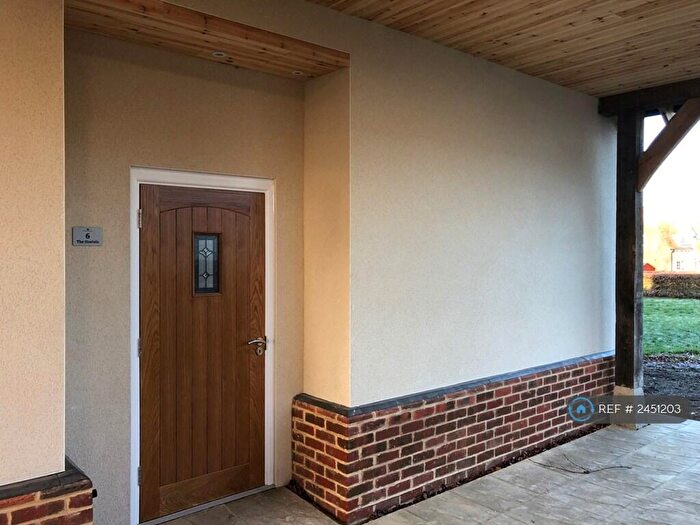 1 Bedroom Flat To Rent In Churn Stables, Blewbury, Didcot, OX11