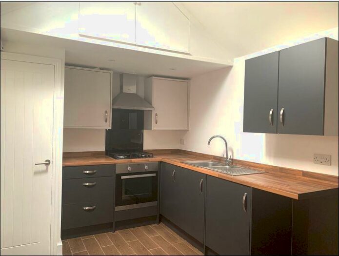 1 Bedroom Semi-Detached Bungalow To Rent In Wood Lane, Caversham, RG4