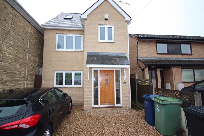 3 Bedroom Detached House To Rent In Seymour Street, Cambridge, CB1