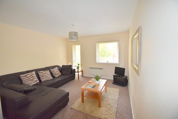 2 Bedroom Apartment To Rent In Lawrence Court, Alma Road, Windsor, Berkshire, SL4
