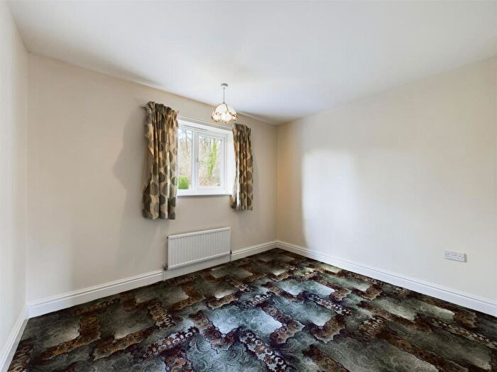 2 Bedroom Bungalow For Sale In Holly Bank Close, Oakerthorpe, Alfreton, DE55