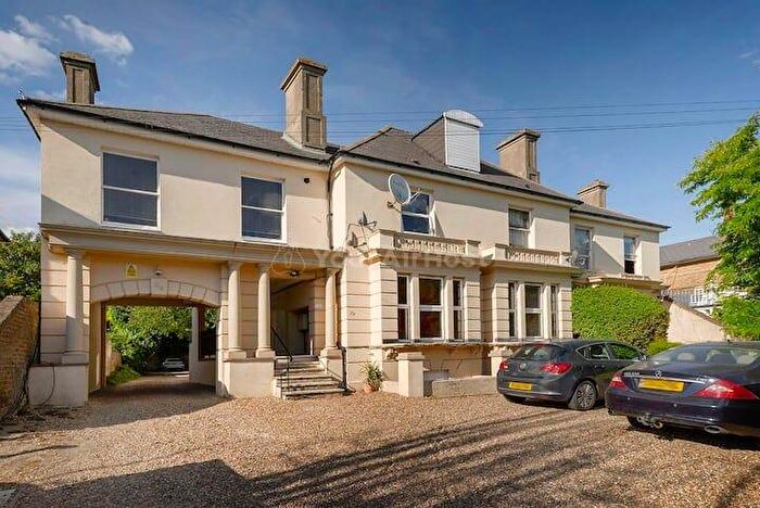 1 Bedroom Property For Sale In Sussex Place, Slough, SL1