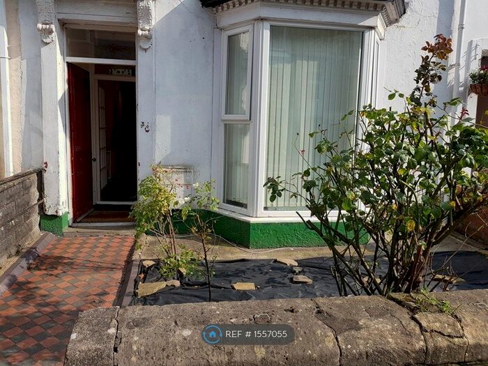 5 Bedroom Terraced House To Rent In King Edwards Road, Swansea, SA1