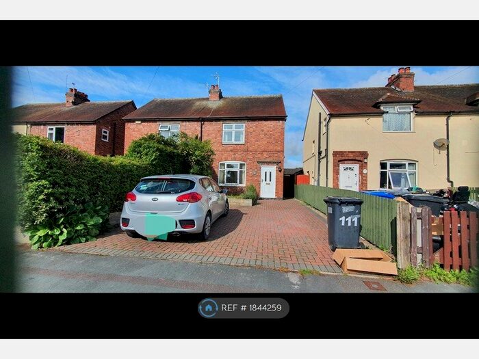 3 Bedroom Semi-Detached House To Rent In Harper Avenue, Burton-On-Trent, DE13