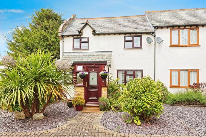 2 Bedroom End Of Terrace House For Sale In London Road, Ramsgate, Kent, CT11