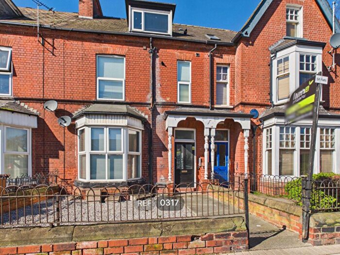 2 Bedroom Apartment To Rent In Holderness Road, Hull, HU8