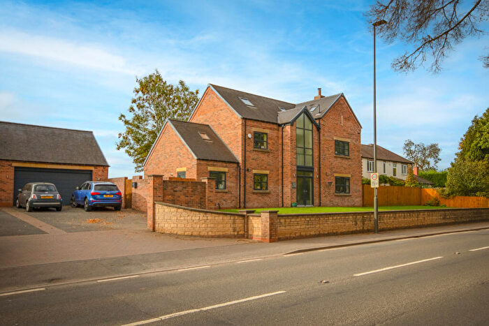 5 Bedroom Detached House For Sale In Ashbourne Road, Mackworth Village, DE22
