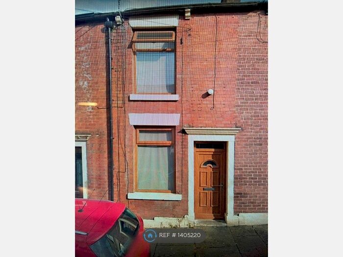 2 Bedroom Terraced House To Rent In Sand Street, Stalybridge, SK15