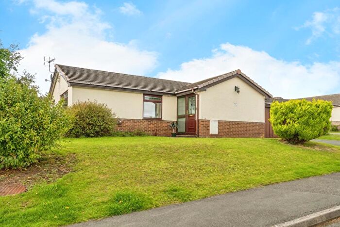 3 Bedroom Bungalow For Sale In Bryn Felin, Pentre Halkyn, Holywell, Flintshire, CH8