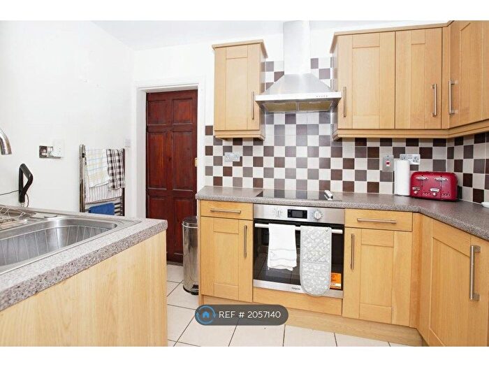 3 Bedroom Terraced House To Rent In Alfreds Gardens, Barking, IG11