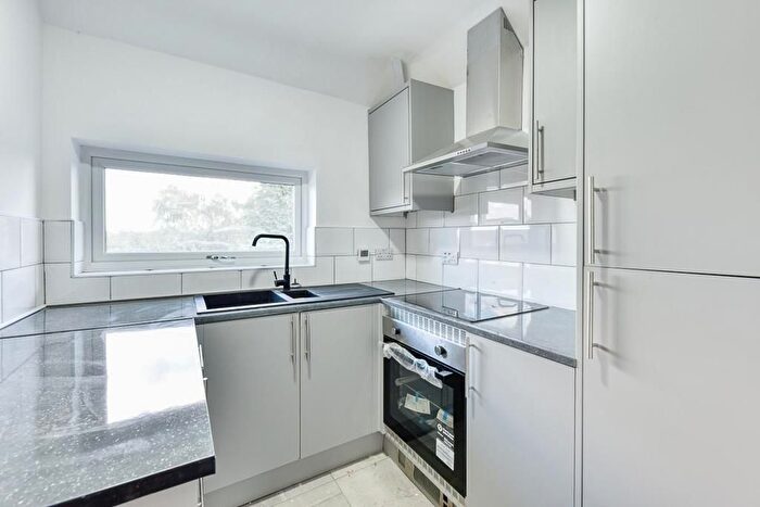 1 Bedroom Flat To Rent In Langwith Drive, Langwith, Mansfield, NG20