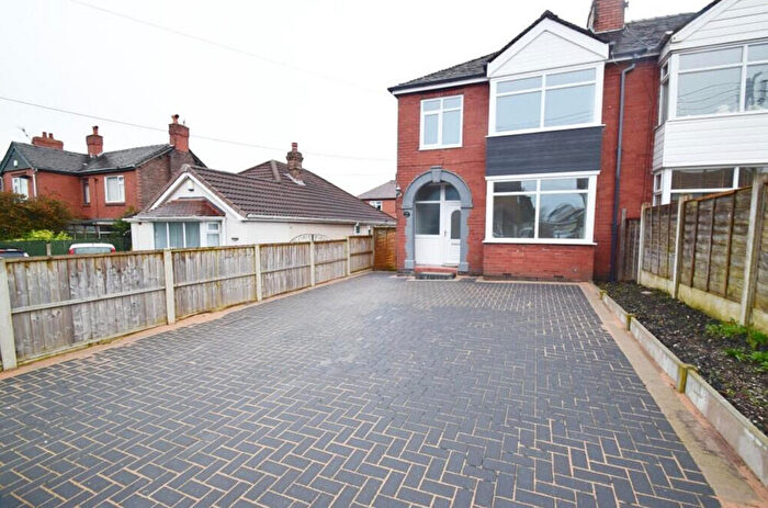 3 Bedroom Semi-Detached House To Rent In Dividy Road, Stoke-on-Trent, ST2