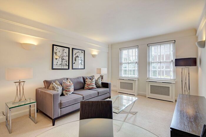 2 Bedroom Flat To Rent In Fulham Road, London, SW3