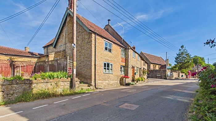 2 Bedroom Cottage For Sale In Wills Cottage, Street, Haselbury Plucknett, Near Crewkerne, TA18