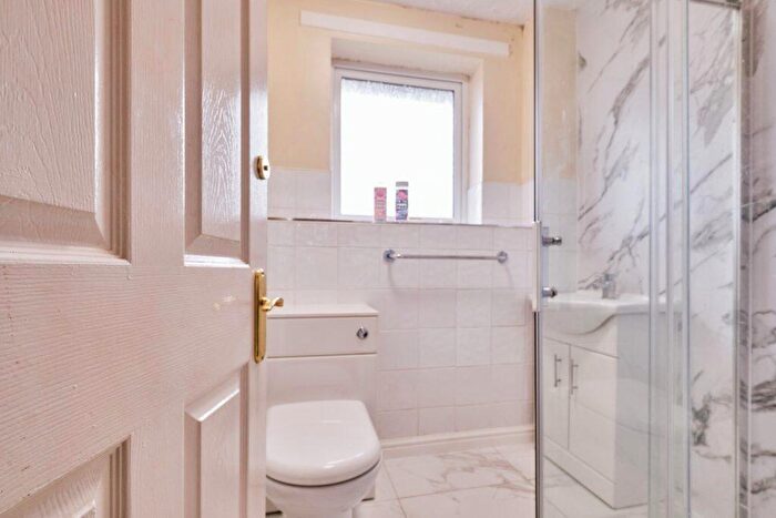 2 Bedroom Semi-Detached House For Sale In Weston Drive, Tipton, DY4