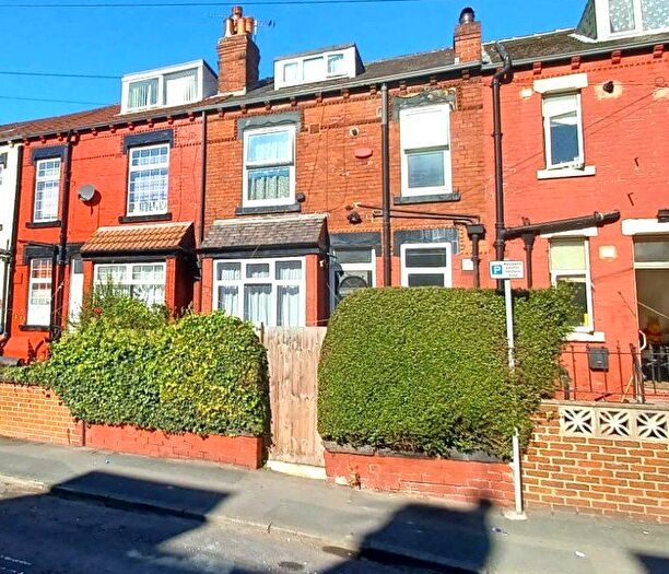 2 Bedroom Terraced House To Rent In Compton Row, Leeds, West Yorkshire, LS9