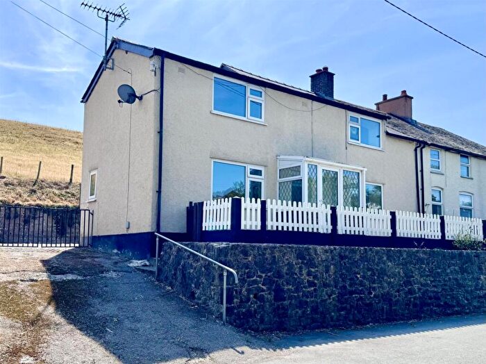 3 Bedroom Semi-Detached House For Sale In Pandy Tudur, Abergele, LL22