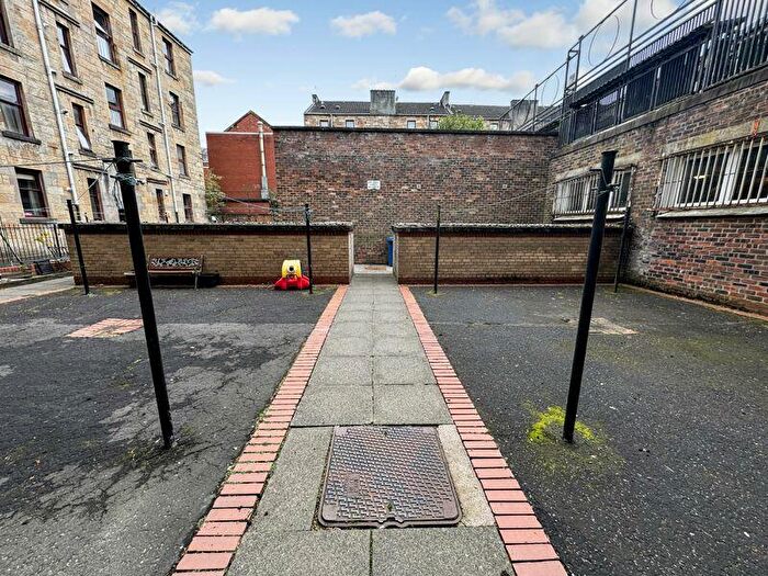 2 Bedroom Flat For Sale In Gardner Street, Partick, G11
