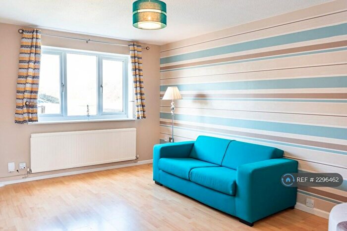 3 Bedroom Semi-Detached House To Rent In Mutsilver Mews, Longlevens, Gloucester, GL2