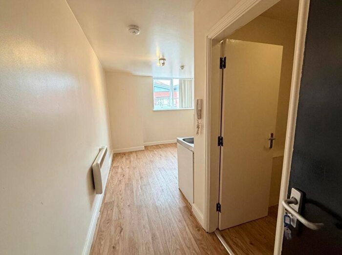 Studio To Rent In Bath Street, Nottingham, NG1