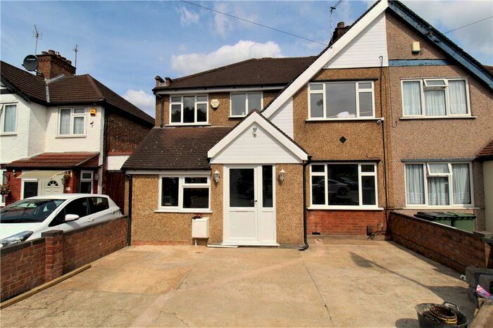 Studio To Rent In Boxtree Lane, Harrow, HA3