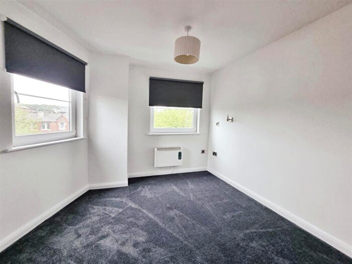 2 Bedroom Apartment To Rent In Astley Gate, Blackburn, BB2