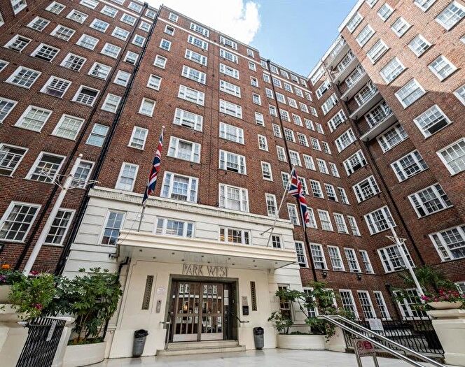 1 Bedroom Flat For Sale In Park West Place, London, Marble Arch, W2