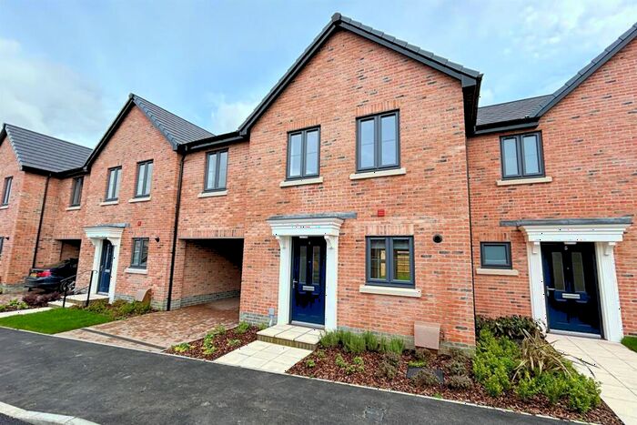 4 Bedroom Terraced House To Rent In Wimborne, BH21