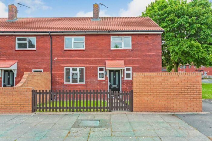3 Bedroom End Of Terrace House To Rent In Butlers Meadow, Warton, Preston, Lancashire, PR4