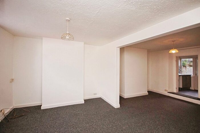 3 Bedroom Terraced House For Sale In Bell Hill Road, Bristol, Somerset, BS5