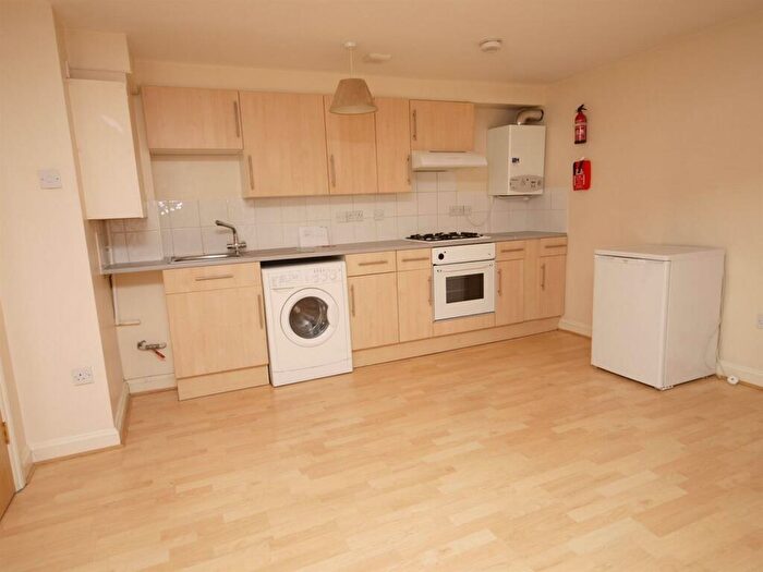 1 Bedroom Flat To Rent In Brook Court, Bishopsworth, BS13