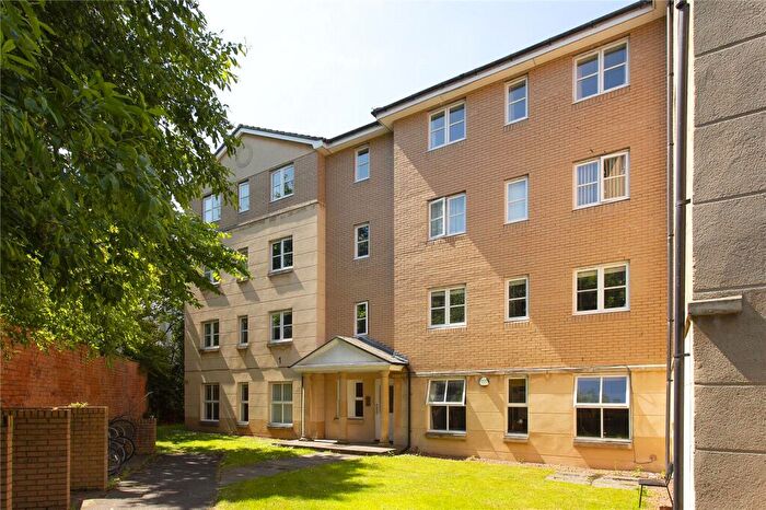 1 Bedroom Flat To Rent In Tytler Gardens, Edinburgh, EH8