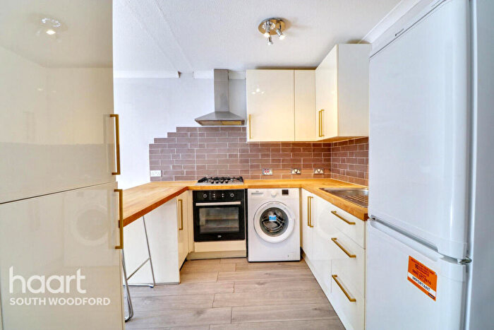 1 Bedroom Maisonette For Sale In Maybank Road, South Woodford, E18