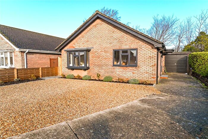 3 Bedroom Bungalow For Sale In Oak Gardens, Everton, Lymington, Hampshire, SO41