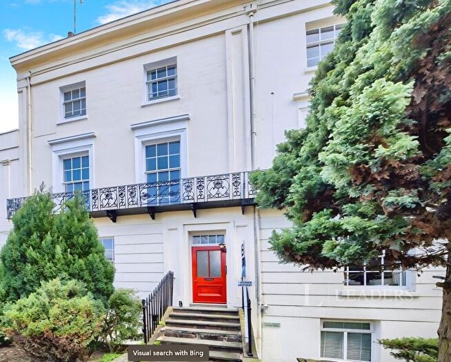 Flat To Rent In Leam Terrace, Leamington Spa, Warwickshire, CV31