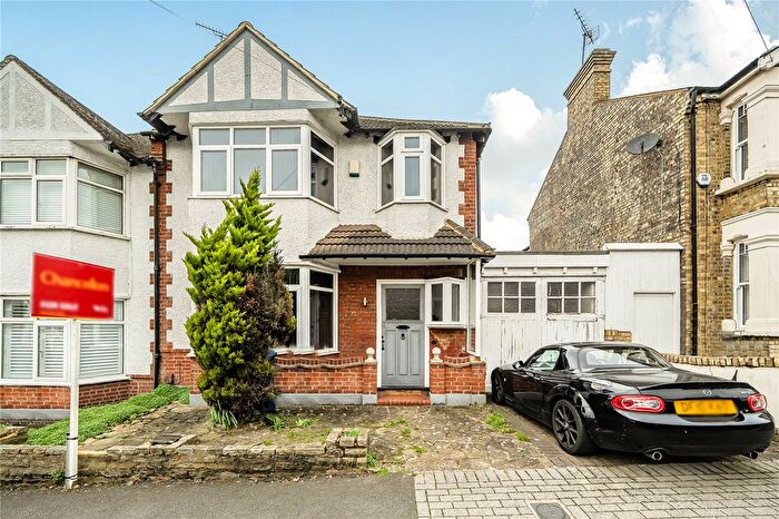 3 Bedroom Semi-Detached House To Rent In Naylor Road, London, N20