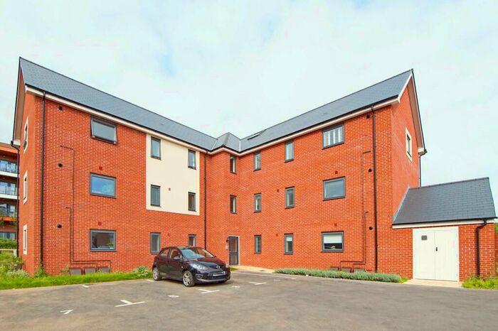2 Bedroom Apartment To Rent In George Salt Close, Scholars Chase, Bristol, BS16
