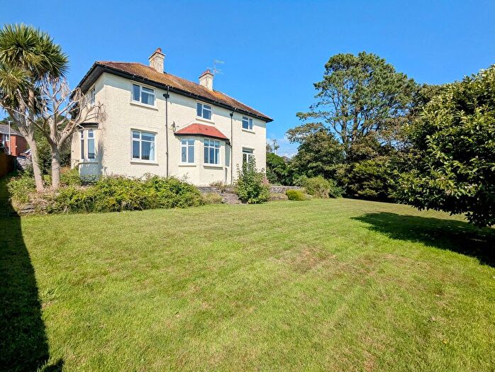 5 Bedroom Detached House For Sale In Heol Y Mynydd, Pembrey, Burry Port, Carmarthenshire., SA16