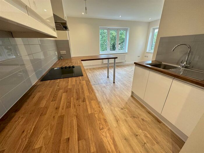 1 Bedroom Apartment To Rent In Oyster Row, Cambridge, CB5