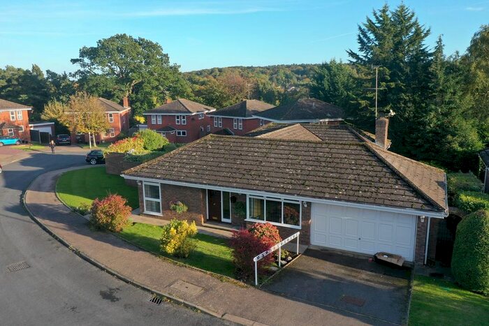 3 Bedroom Bungalow To Rent In Oaklea, Welwyn, Welwyn, AL6
