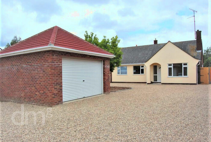 3 Bedroom Detached Bungalow To Rent In Berechurch Hall Road, Colchester, CO2
