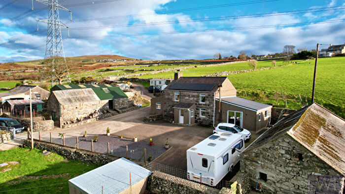 3 Bedroom Detached House For Sale In Cae Uchaf, Clogwyn Melyn - Ac, LL54