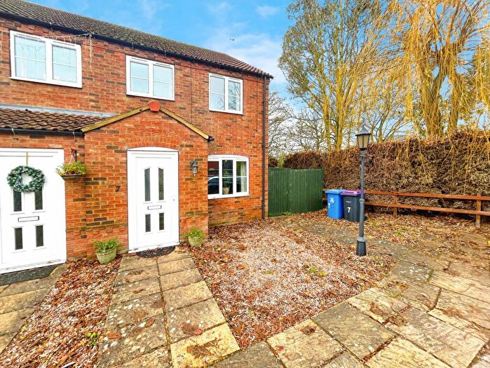 3 Bedroom End Of Terrace House To Rent In The Old School Yard, Swineshead, PE20