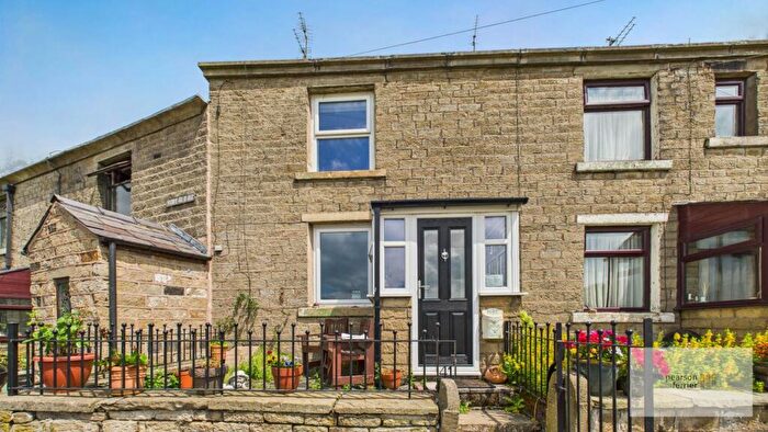 2 Bedroom Cottage For Sale In Bury Old Road, Ramsbottom, Bury, BL0