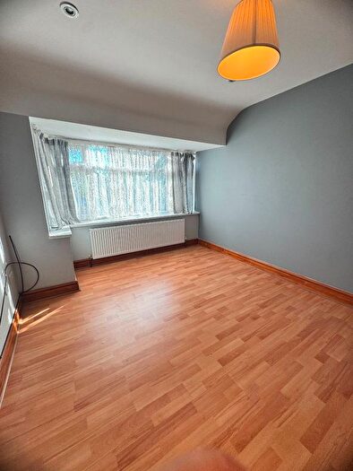 1 Bedroom Flat To Rent In Streatfield Road, Harrow, HA3