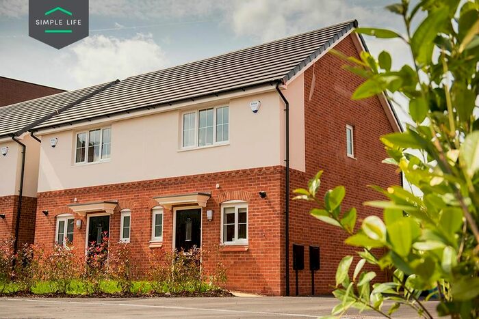 2 Bedroom Terraced House To Rent In Rochwood Rise, Rochdale, OL16